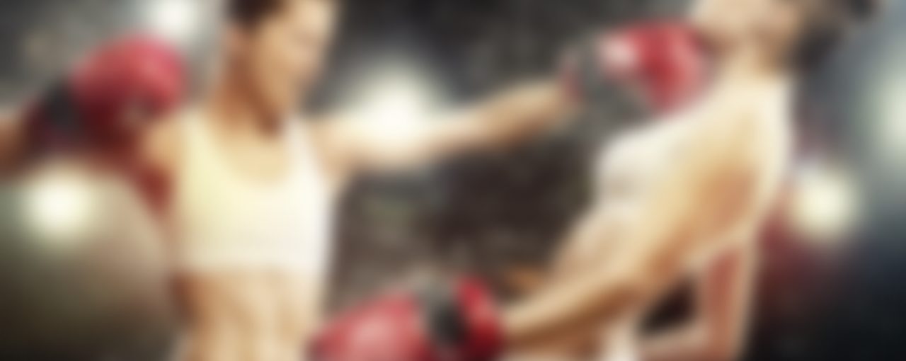 How does a Dutch kickboxing differ from the mainstream kickboxing?
